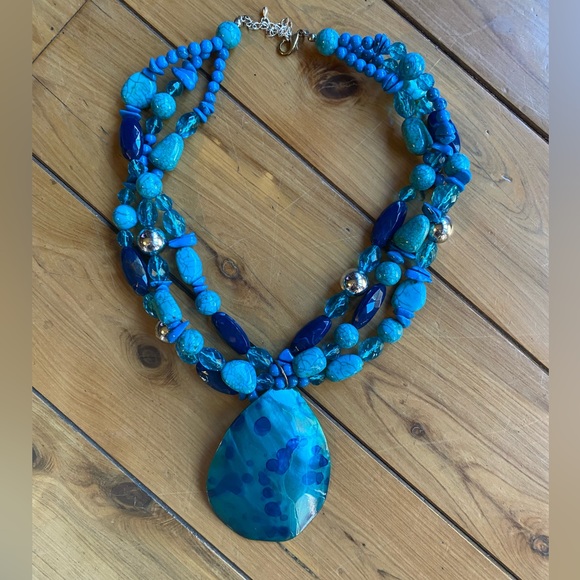 Faux Turquoise Boho Pendant with Navy and Silver-Toned Accent Beads. - Picture 2 of 2